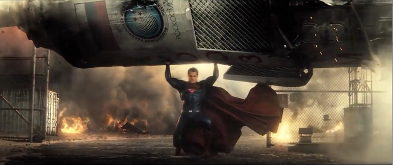 Illustration for article titled Every Key Detail And Killer Moment From The Batman V. Superman Trailer